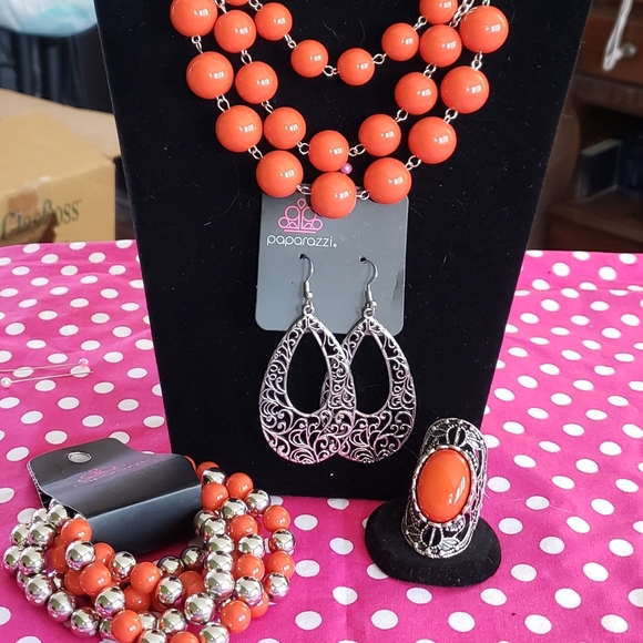 paparazzi Jewelry - Fashion Fix 4pc Set - Orange and Silver